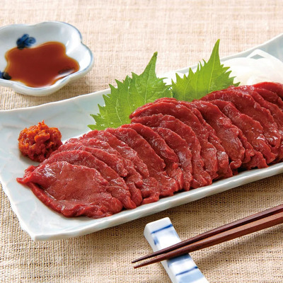 馬刺しの杉葉